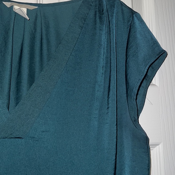 H&M Blouse - Picture 3 of 3